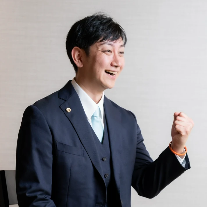 代表弁護士　外岡　潤