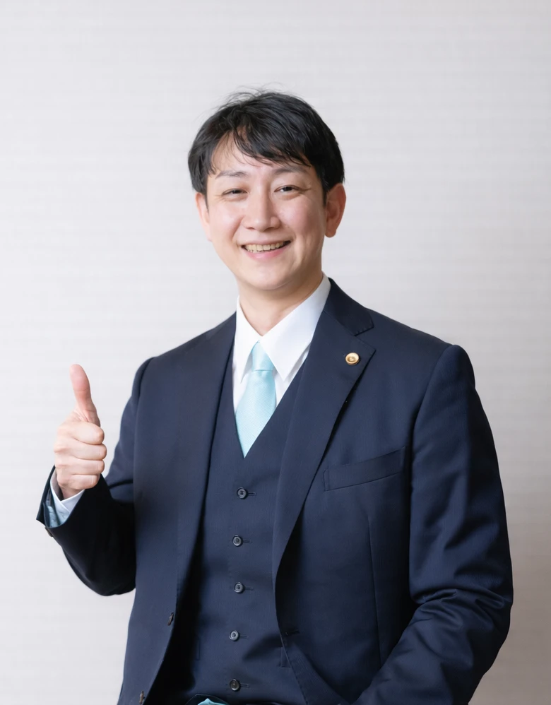 代表弁護士　外岡　潤
